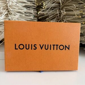 Louis Vuitton Vibrant Orange Box